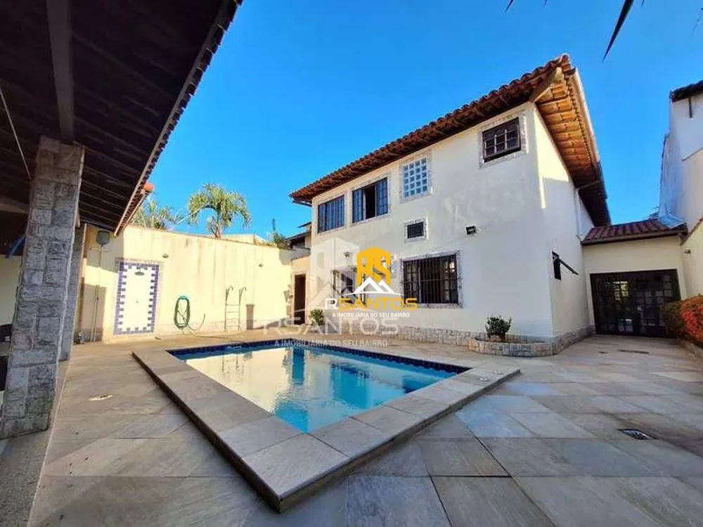 Casa, 3 quartos, 360 m² - Foto 1