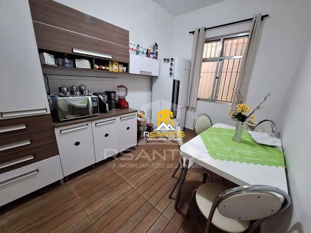 Casa, 4 quartos, 290 m² - Foto 2