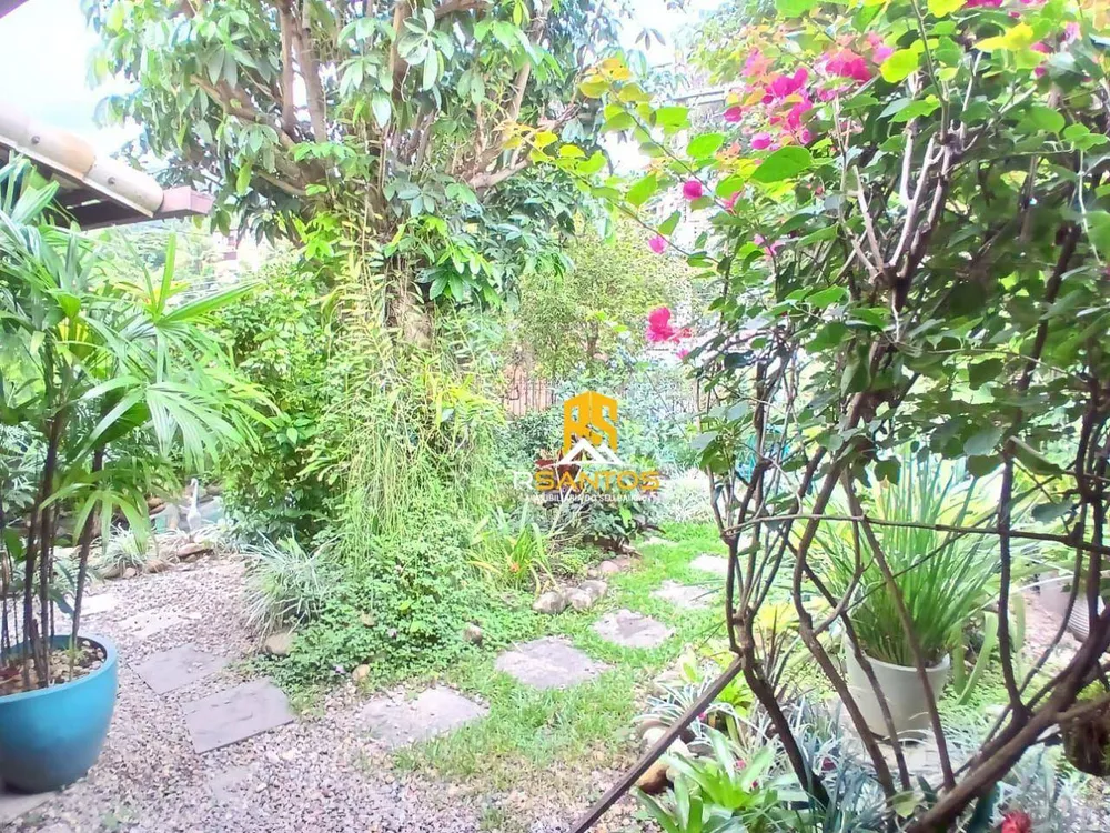 Casa, 3 quartos, 198 m² - Foto 2