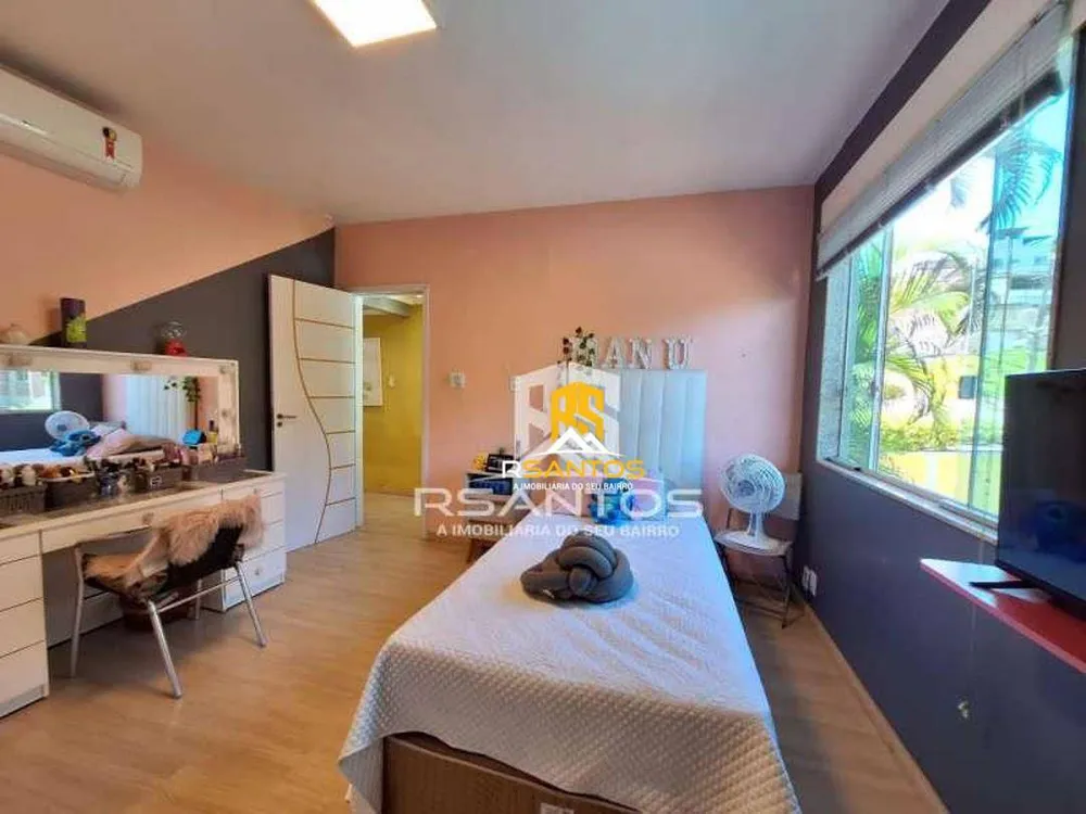 Casa, 3 quartos, 236 m² - Foto 4