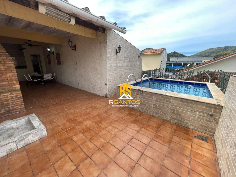 Casa, 3 quartos, 252 m² - Foto 4