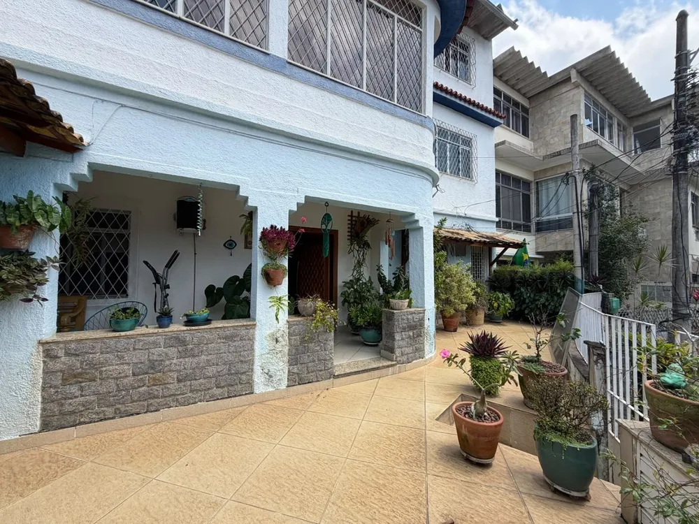 Casa, 3 quartos, 122 m² - Foto 1