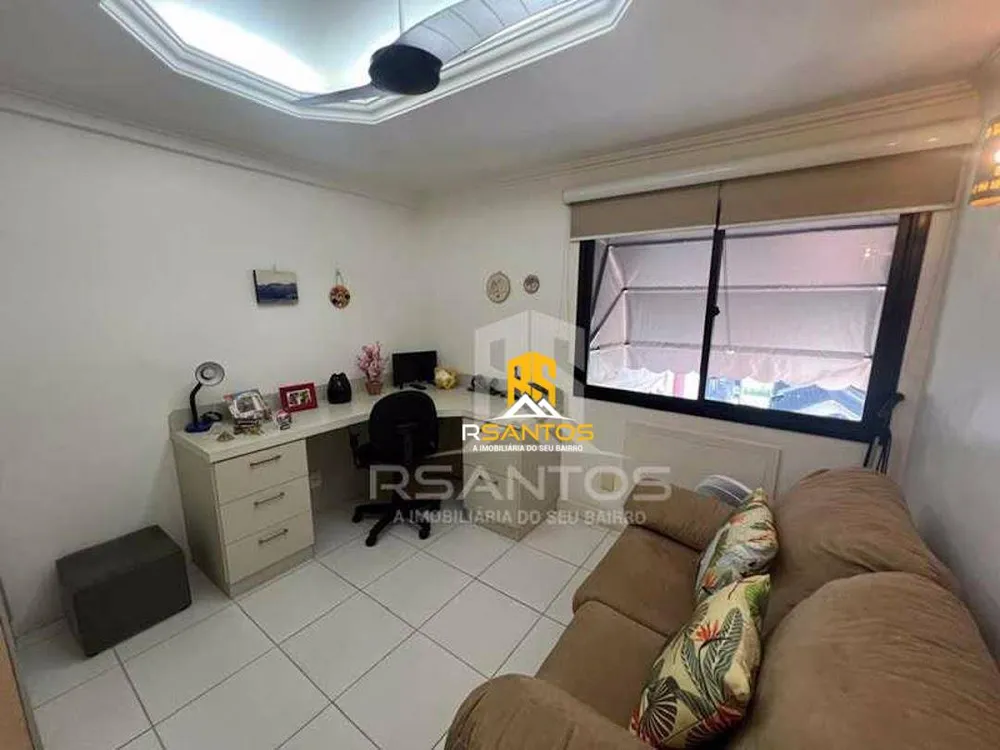 Cobertura, 3 quartos, 218 m² - Foto 17