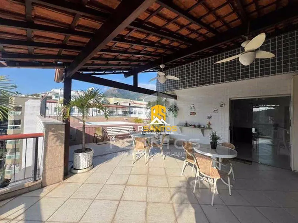 Cobertura, 3 quartos, 218 m² - Foto 4