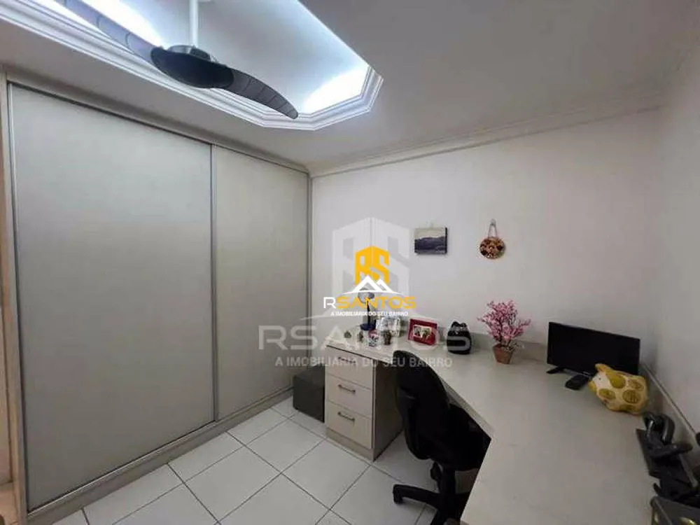 Cobertura, 3 quartos, 218 m² - Foto 1