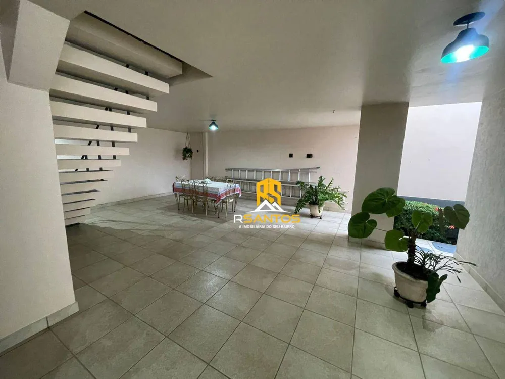 Casa, 3 quartos, 265 m² - Foto 26