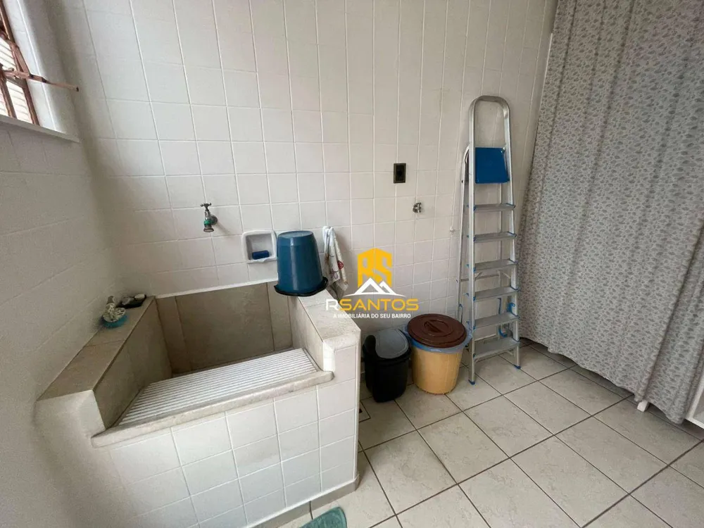 Casa, 3 quartos, 265 m² - Foto 8