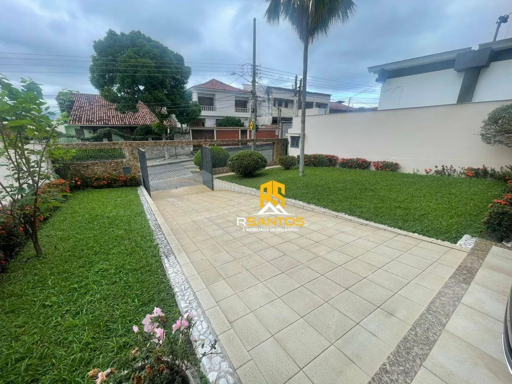 Casa, 3 quartos, 265 m² - Foto 32