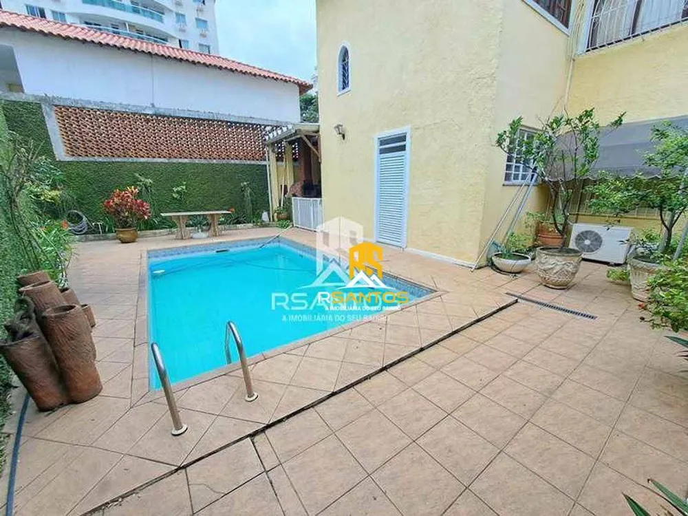 Casa, 5 quartos, 244 m² - Foto 2