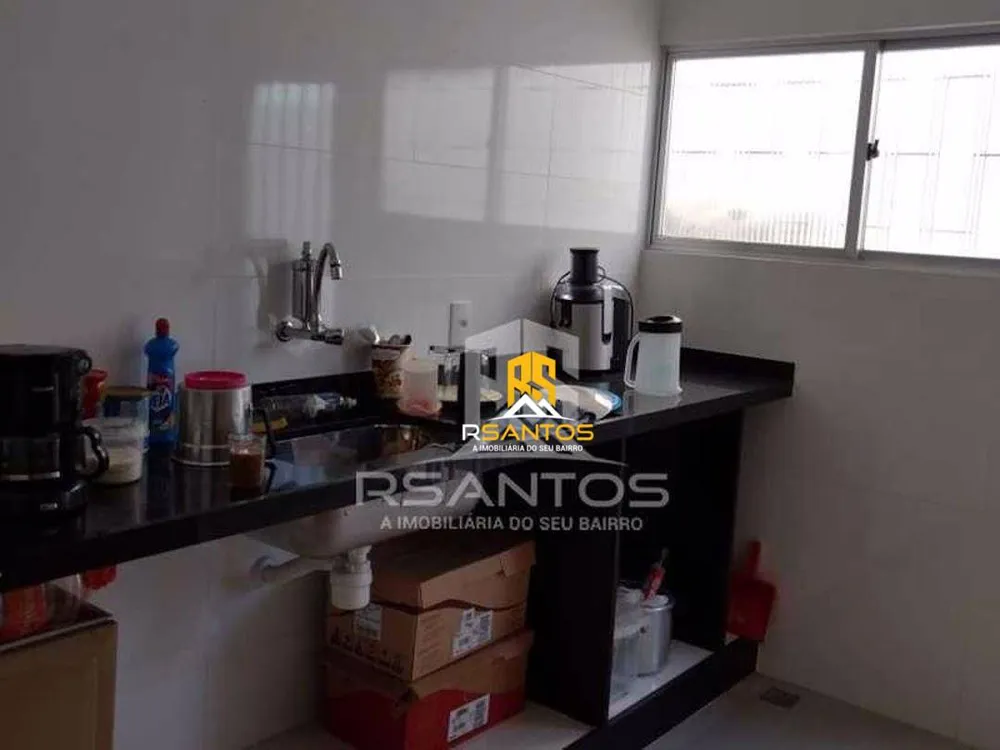 Casa, 3 quartos, 213 m² - Foto 2