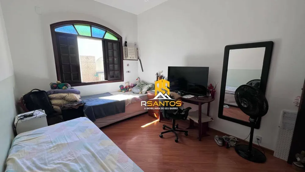 Casa, 3 quartos, 207 m² - Foto 12