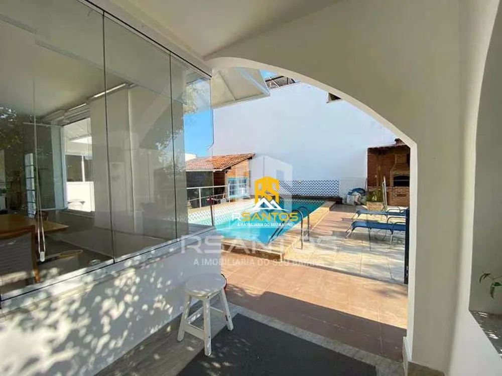 Casa, 4 quartos, 318 m² - Foto 2