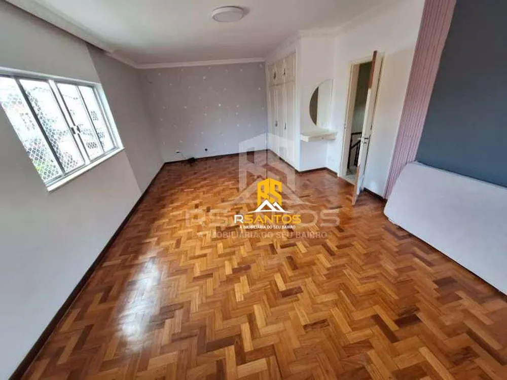 Casa, 3 quartos, 200 m² - Foto 13