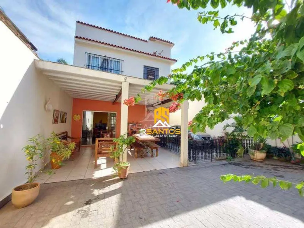 Casa, 3 quartos, 225 m² - Foto 2