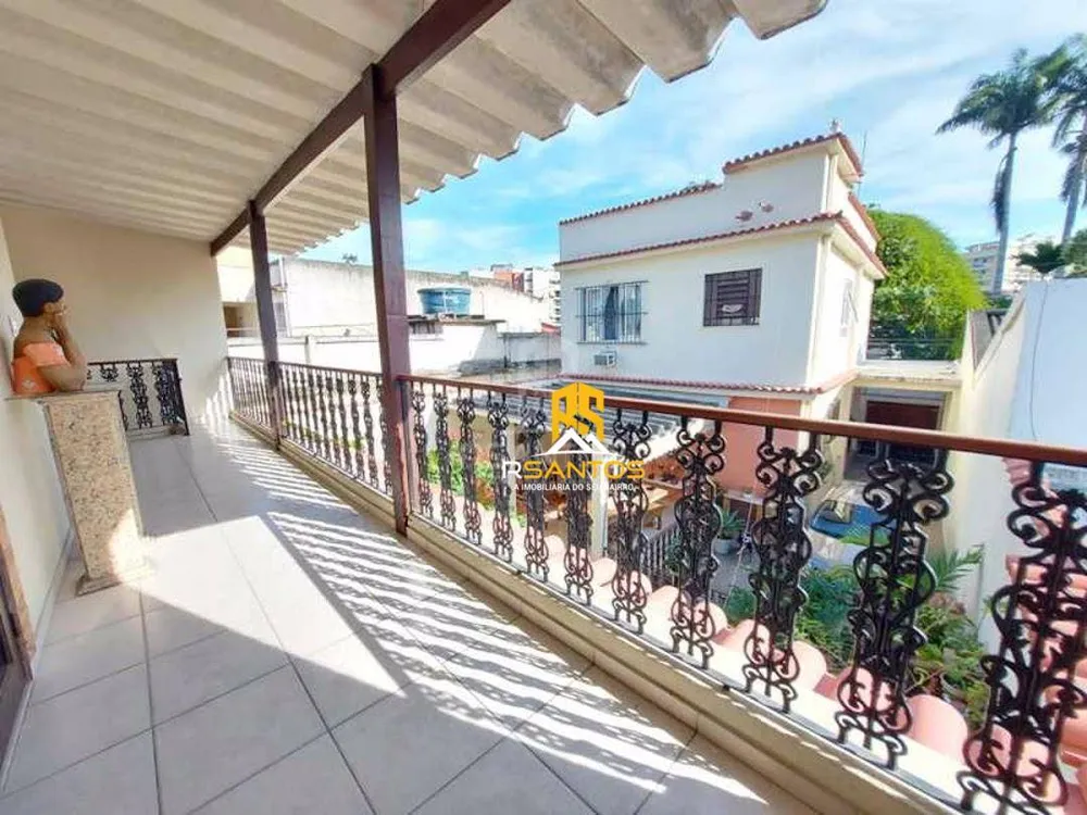 Casa, 3 quartos, 225 m² - Foto 24
