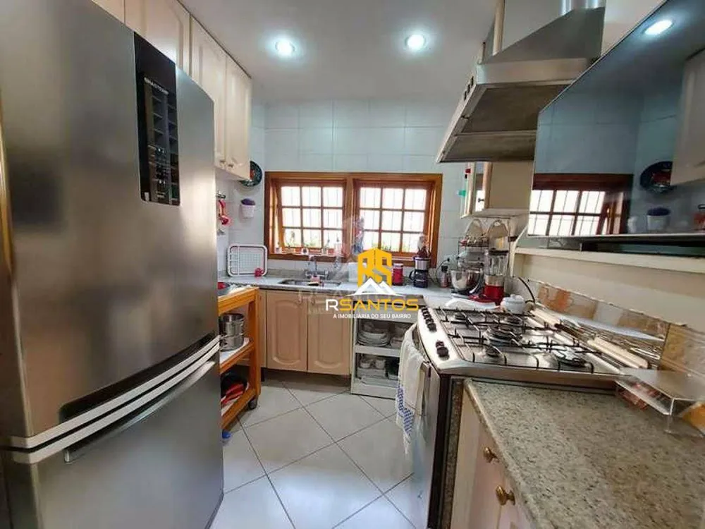 Casa, 3 quartos, 225 m² - Foto 6