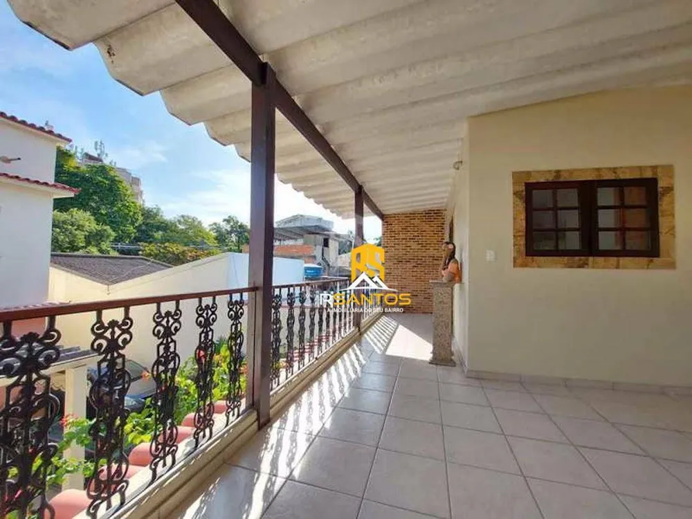 Casa, 3 quartos, 225 m² - Foto 23