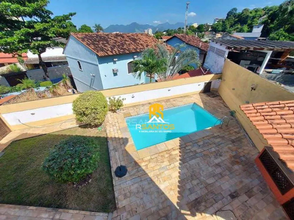 Casa, 4 quartos, 272 m² - Foto 23