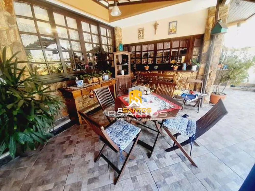 Casa, 5 quartos, 220 m² - Foto 24