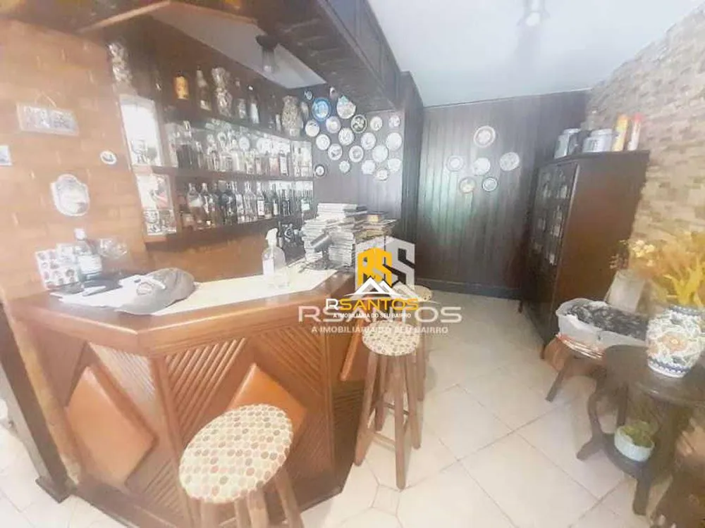 Casa, 5 quartos, 220 m² - Foto 3