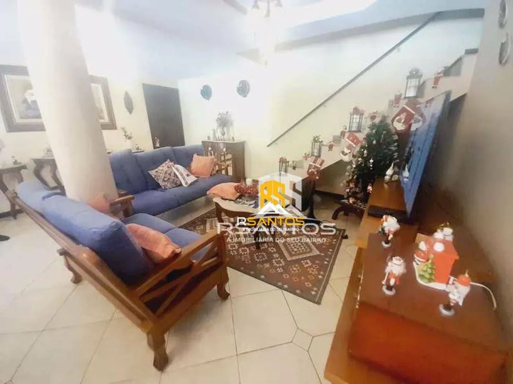 Casa, 5 quartos, 220 m² - Foto 4