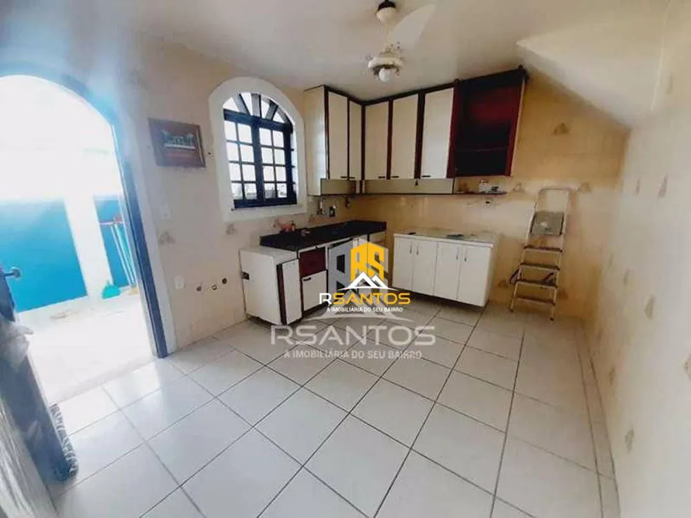 Casa, 3 quartos, 210 m² - Foto 27