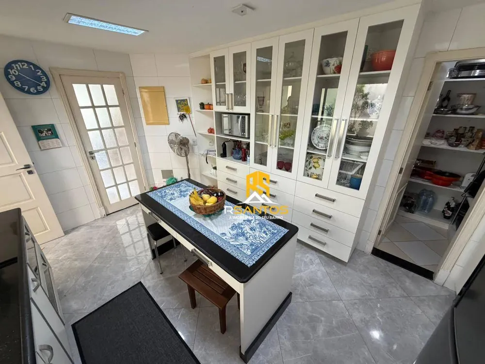 Casa, 3 quartos, 228 m² - Foto 26