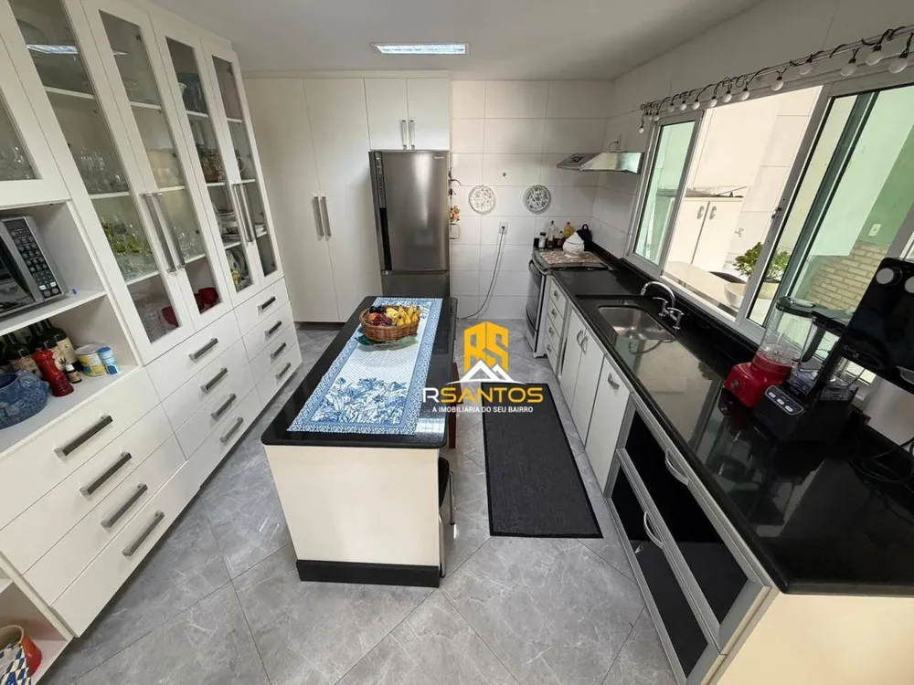 Casa, 3 quartos, 228 m² - Foto 25
