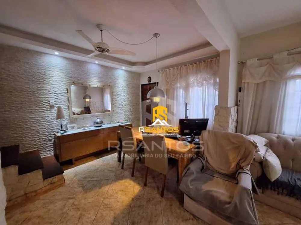 Casa, 3 quartos, 132 m² - Foto 1