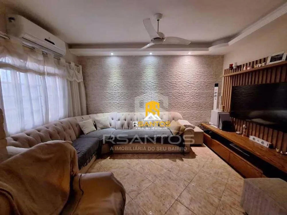 Casa, 3 quartos, 132 m² - Foto 2