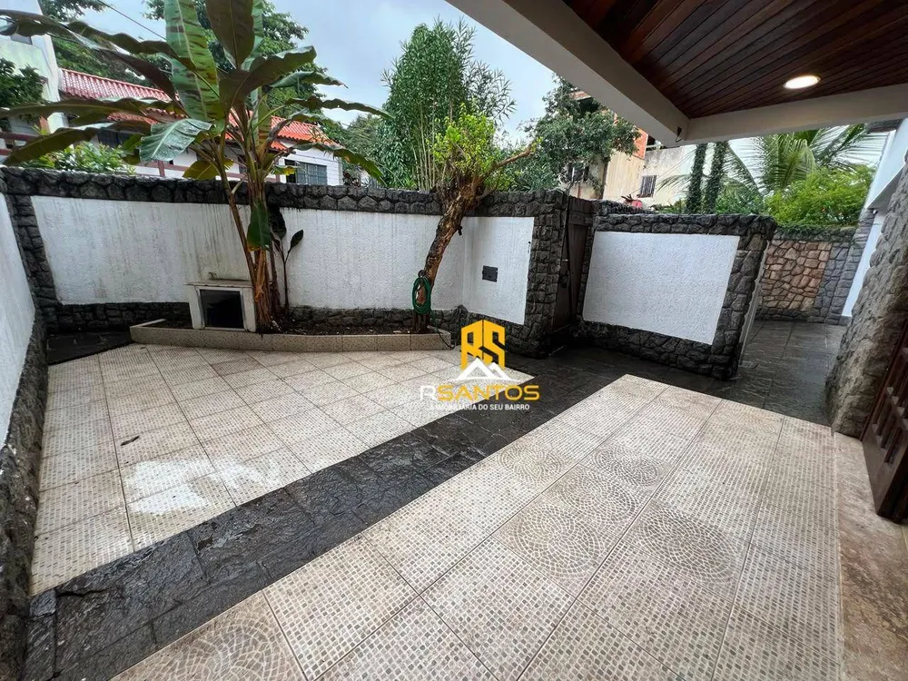 Casa, 3 quartos, 250 m² - Foto 9