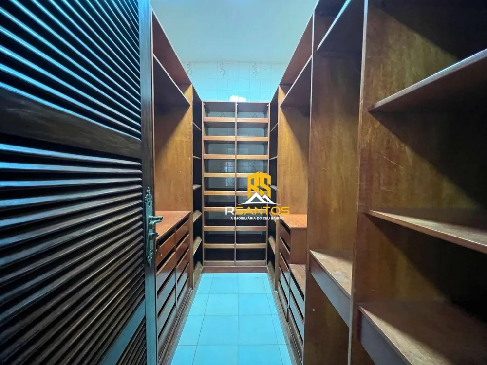 Casa, 3 quartos, 250 m² - Foto 27