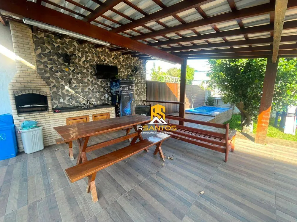 Casa, 3 quartos, 221 m² - Foto 4