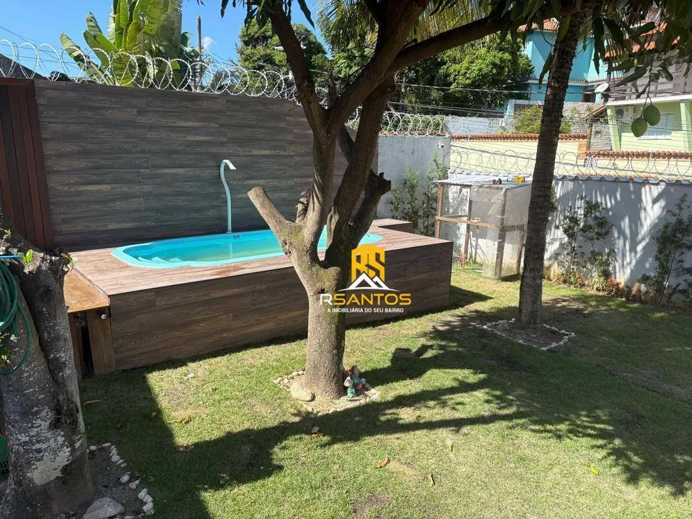 Casa, 3 quartos, 221 m² - Foto 2