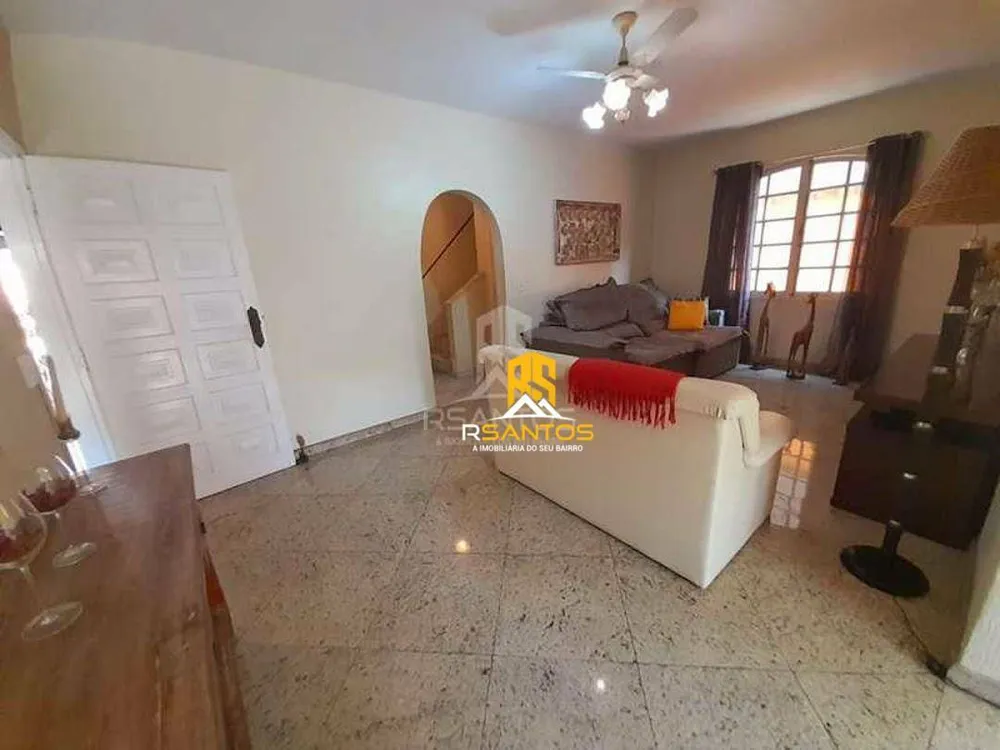 Casa, 3 quartos, 256 m² - Foto 14