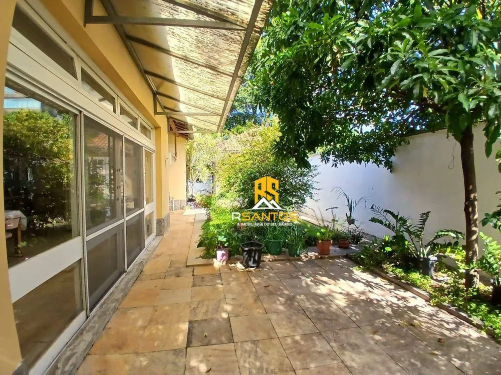 Casa, 6 quartos, 358 m² - Foto 2