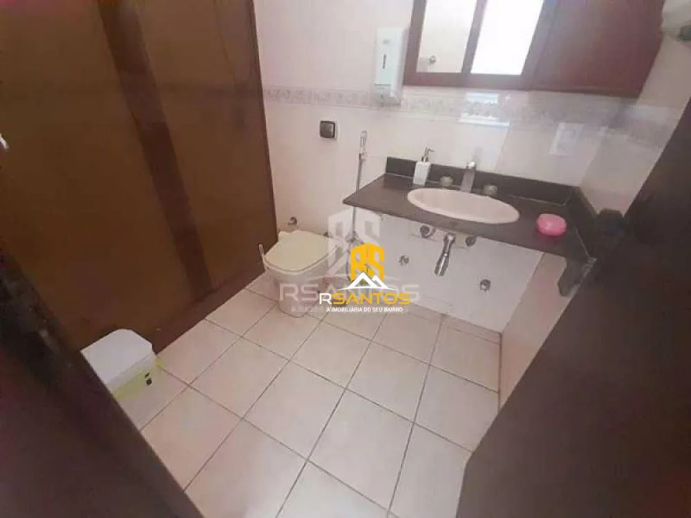 Casa, 3 quartos, 250 m² - Foto 14