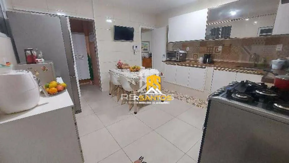 Casa, 3 quartos, 241 m² - Foto 14