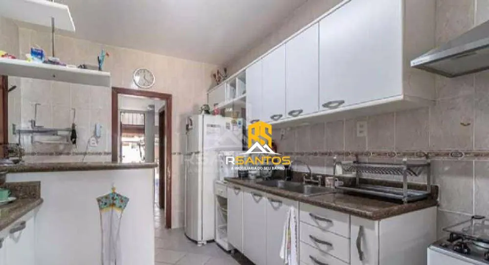 Casa, 3 quartos, 241 m² - Foto 4