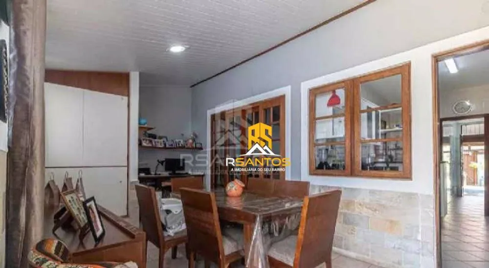 Casa, 3 quartos, 241 m² - Foto 5