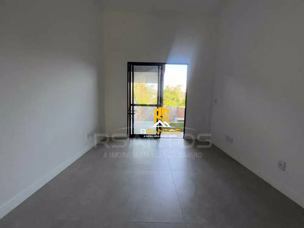 Casa, 3 quartos, 194 m² - Foto 1