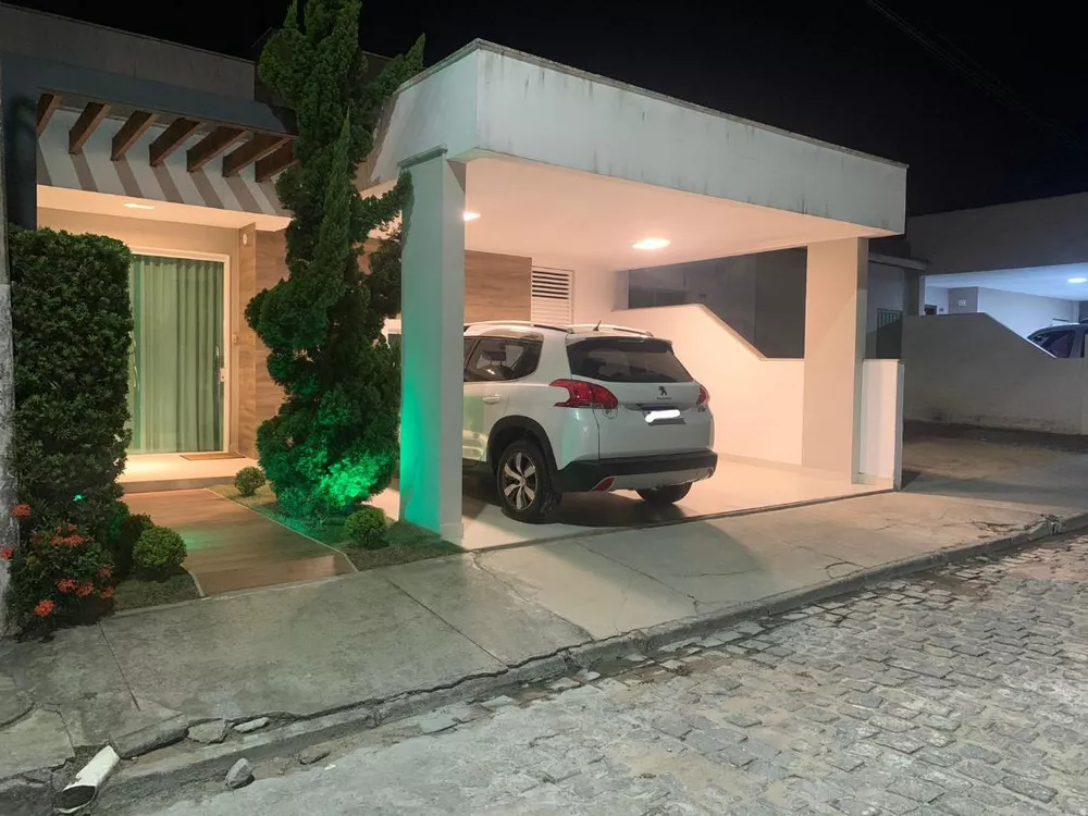 Casa de Condomínio à venda com 2 quartos, 80m² - Foto 1