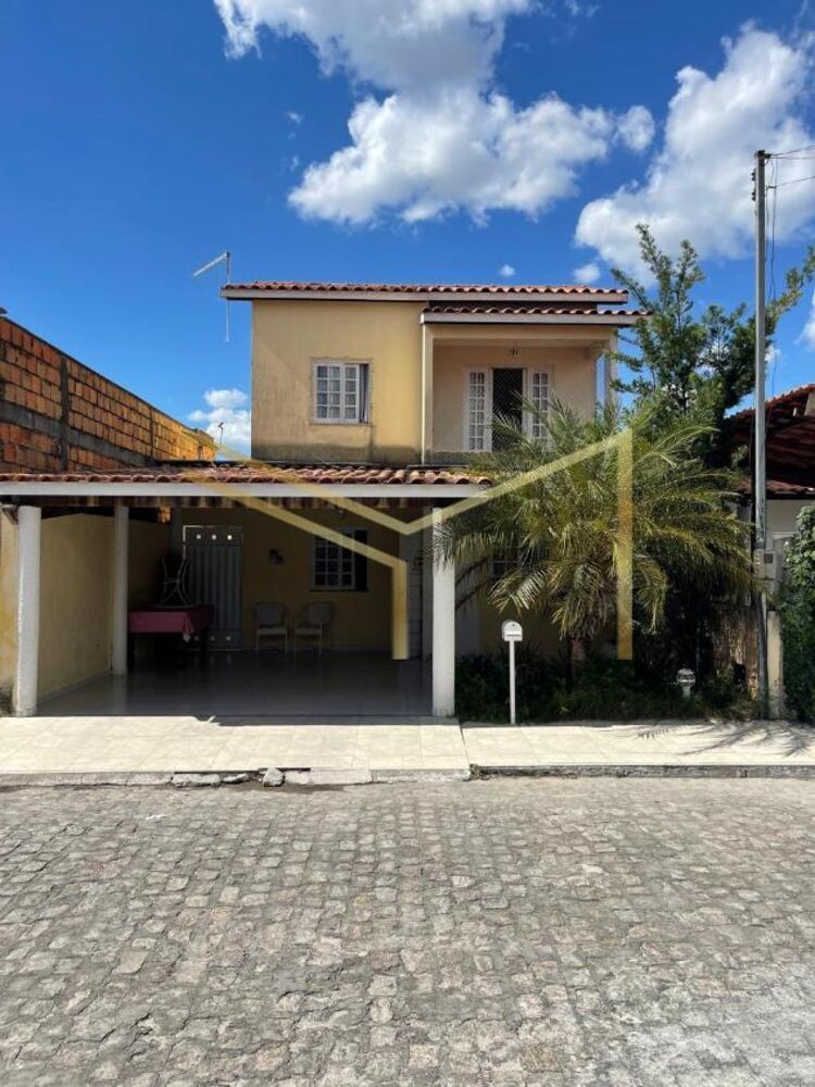 Casa de Condomínio à venda com 2 quartos, 150m² - Foto 1