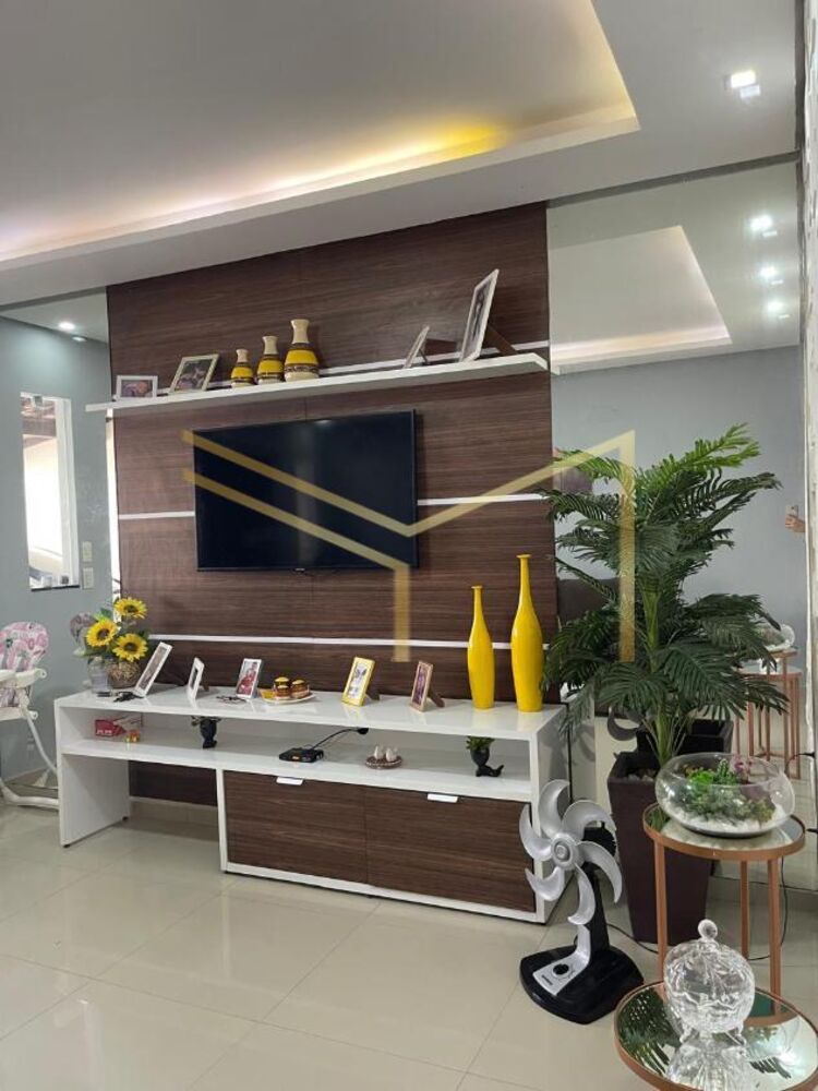Casa, 2 quartos, 80 m² - Foto 1