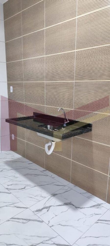 Casa à venda com 2 quartos, 70m² - Foto 7