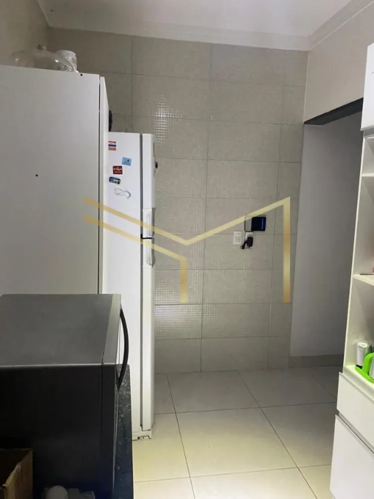 Casa, 4 quartos, 250 m² - Foto 8