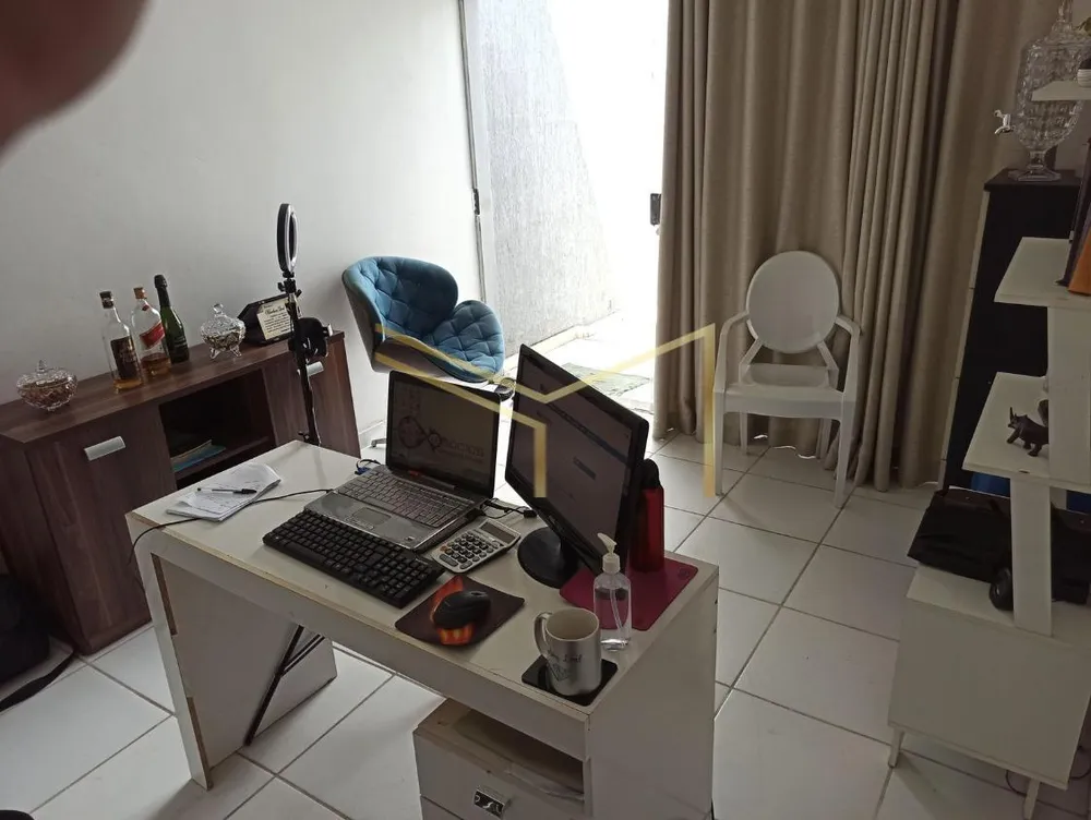 Casa, 4 quartos, 250 m² - Foto 18