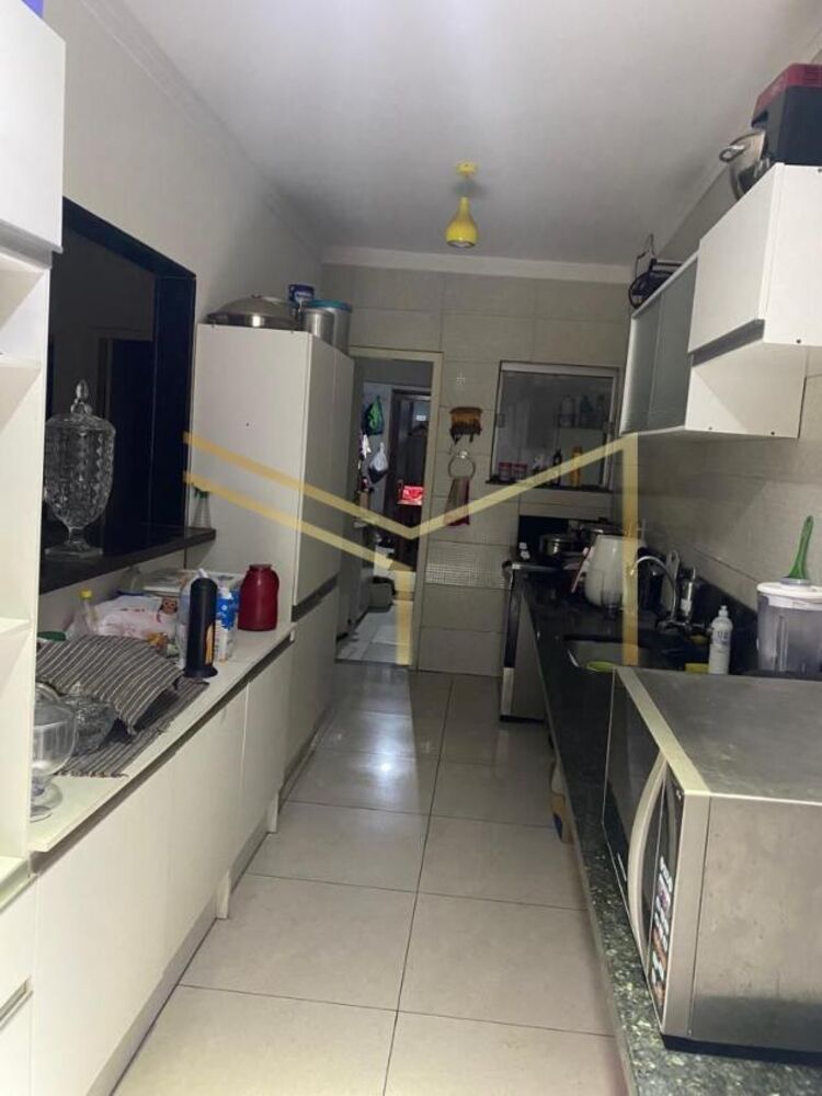 Casa, 4 quartos, 250 m² - Foto 4