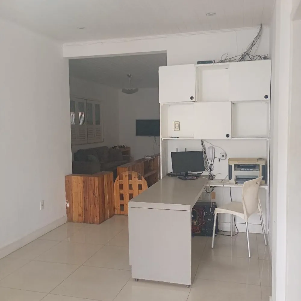 Casa, 1 quarto, 350 m² - Foto 3