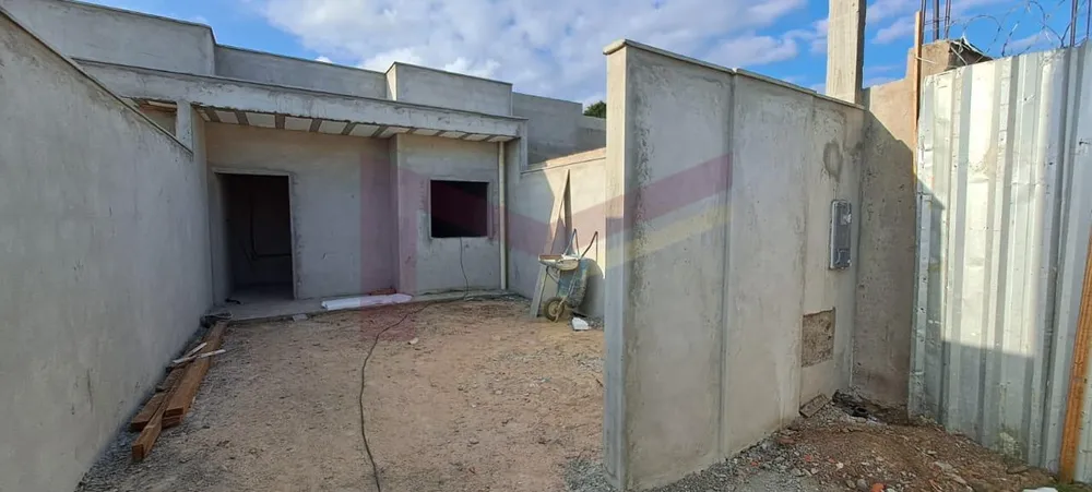 Casa, 2 quartos, 52 m² - Foto 1